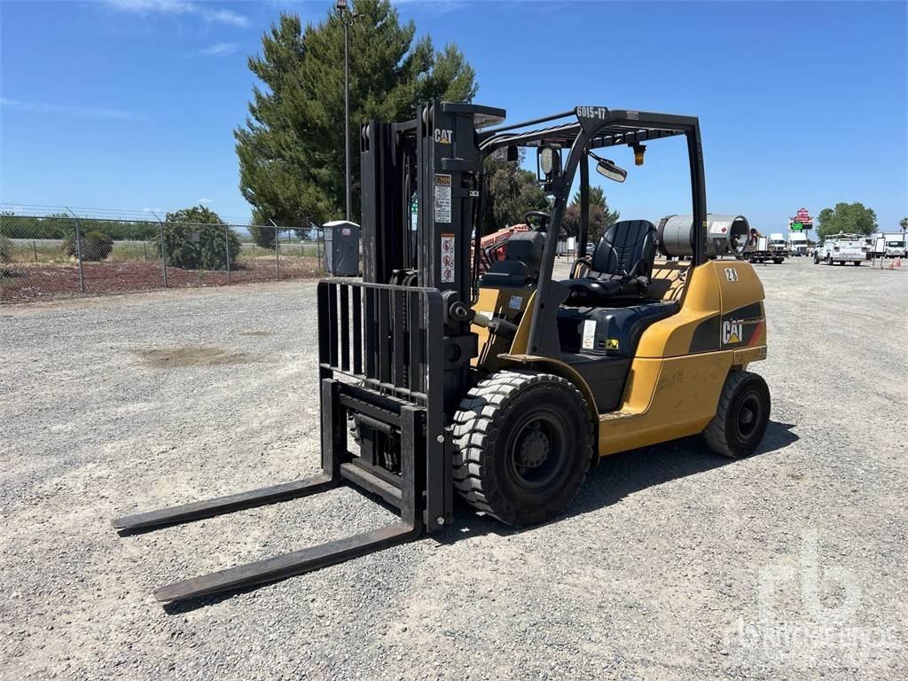 CAT P9000 Elektrikli forkliftler