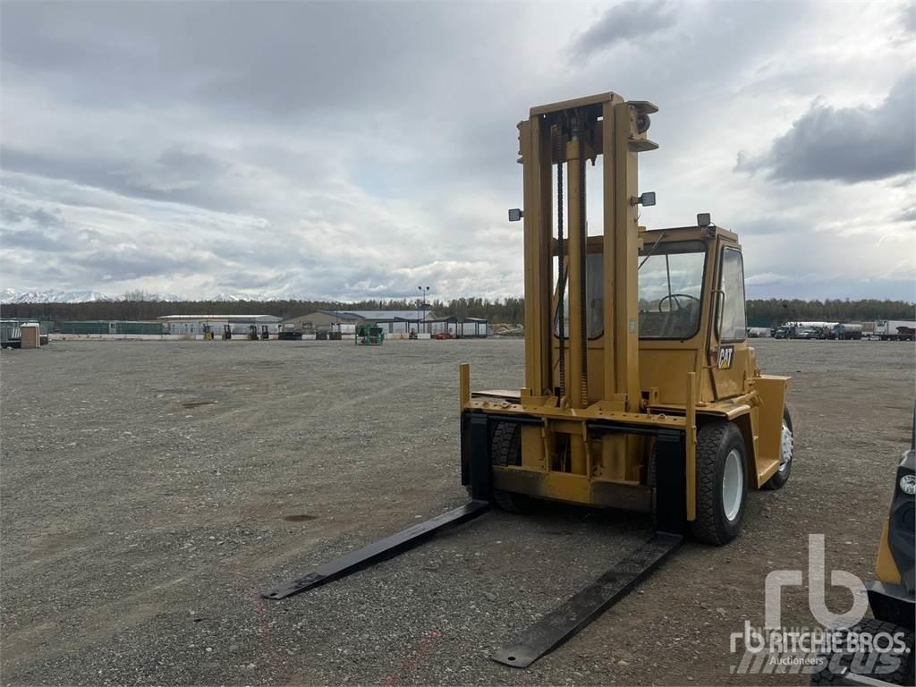 CAT V180 Dizel forkliftler