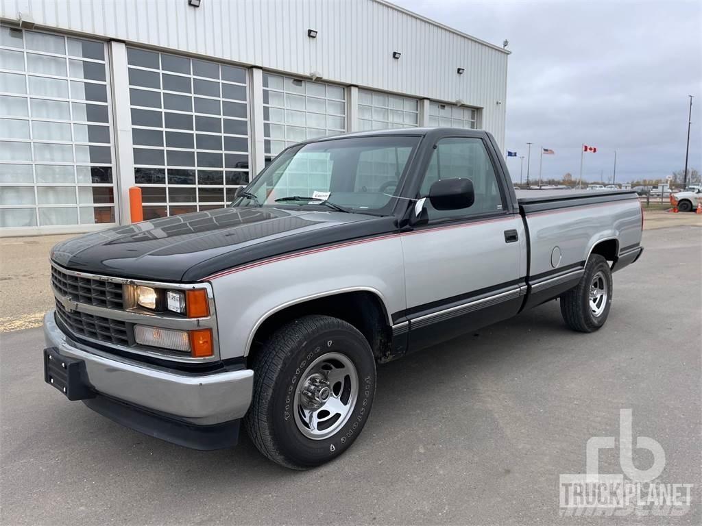 Chevrolet C1500 Pikaplar