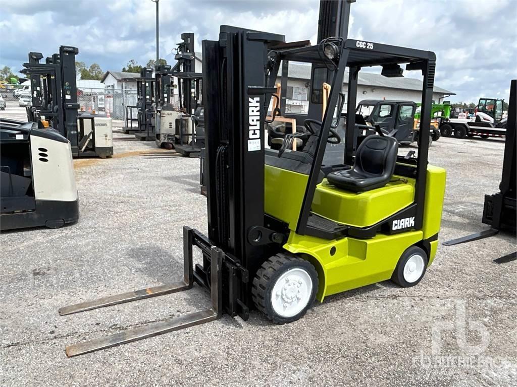 Clark CGC25 Dizel forkliftler