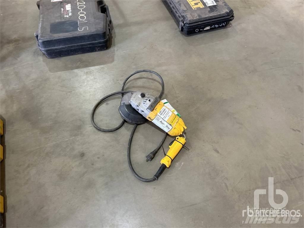 DeWalt D28474 Diger
