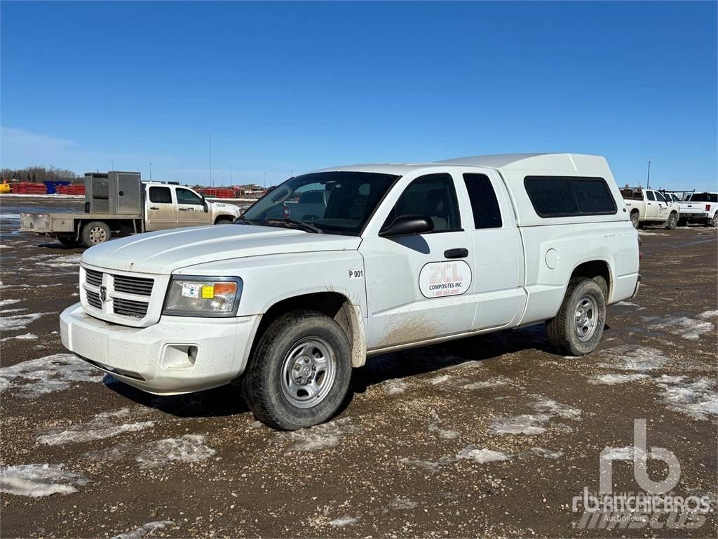 Dodge DAKOTA Pikaplar