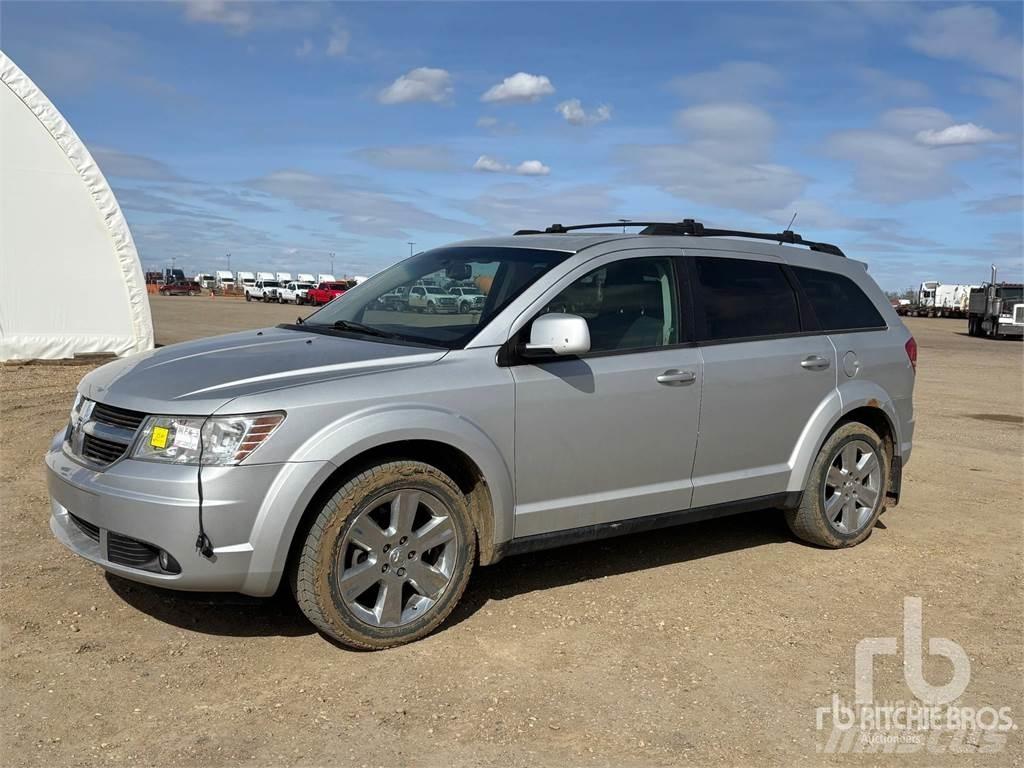 Dodge JOURNEY Pikaplar