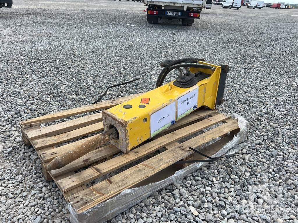Epiroc EC50T Hidrolik kırıcılar
