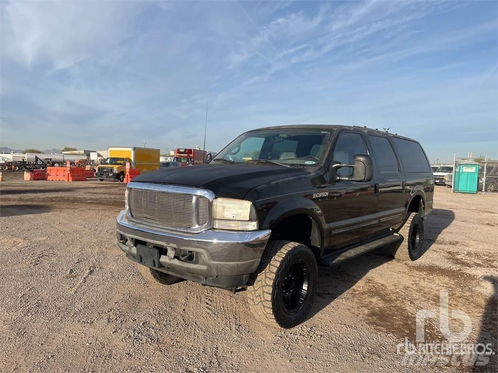 Ford EXCURSION Pikaplar