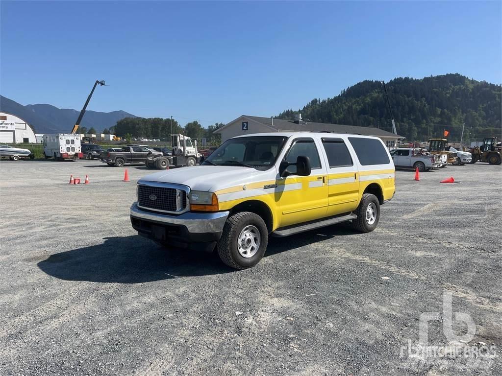 Ford EXCURSION Pikaplar