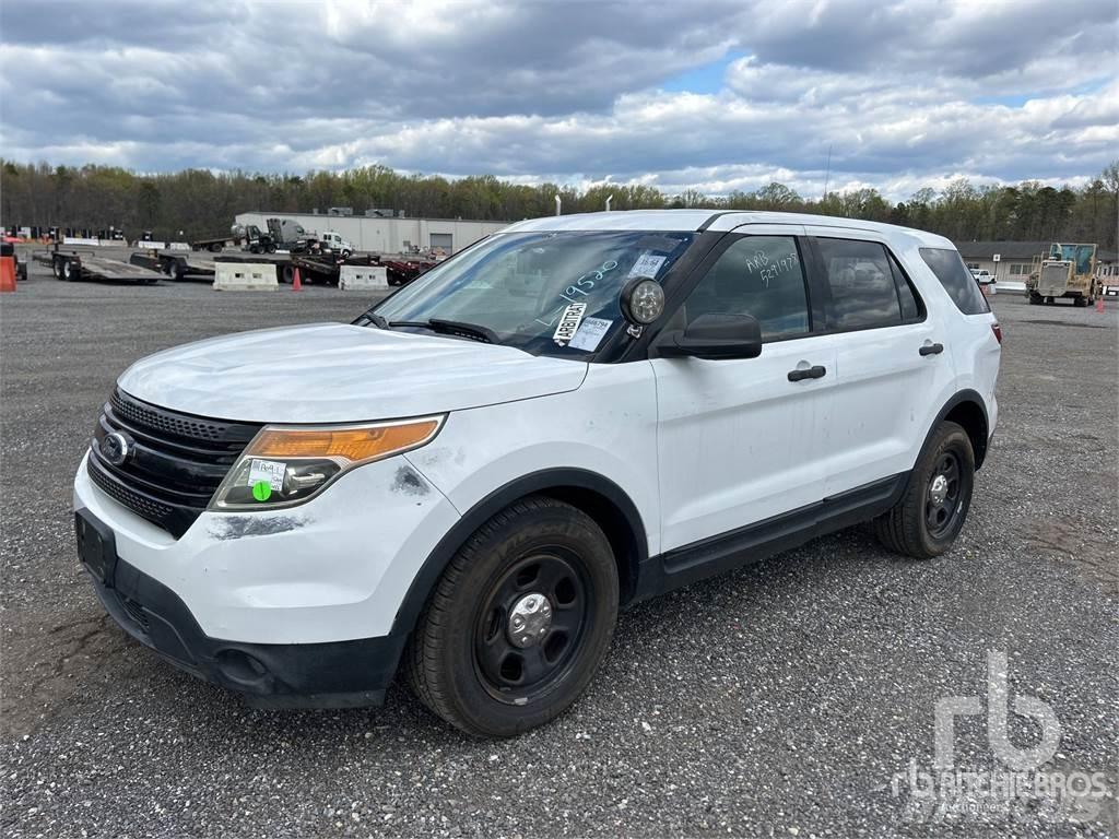 Ford EXPLORER Pikaplar