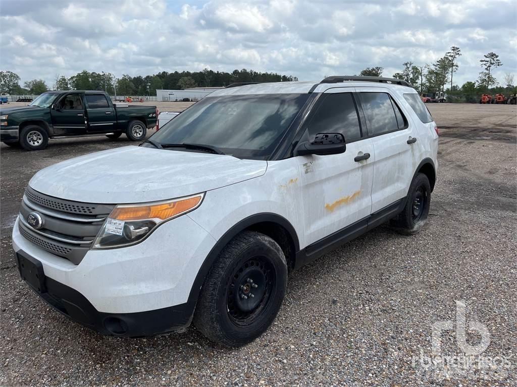 Ford EXPLORER Pikaplar