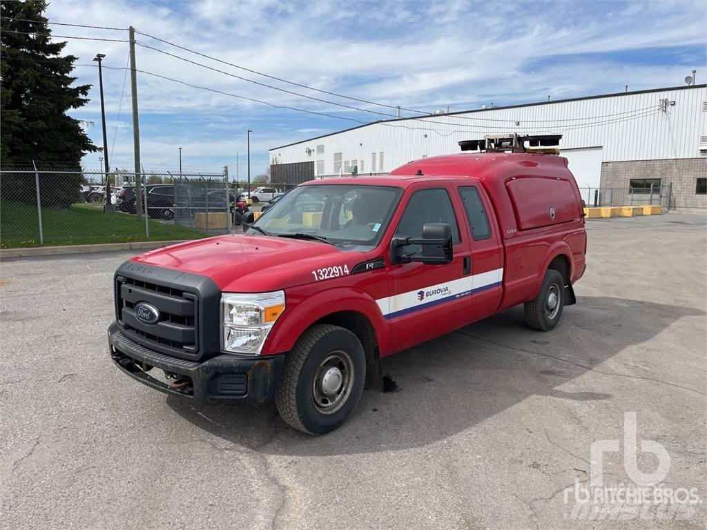 Ford F-250 Pikaplar