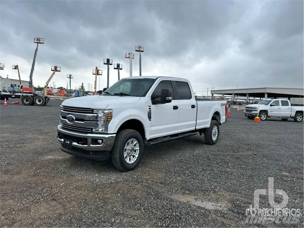 Ford F-250 Pikaplar