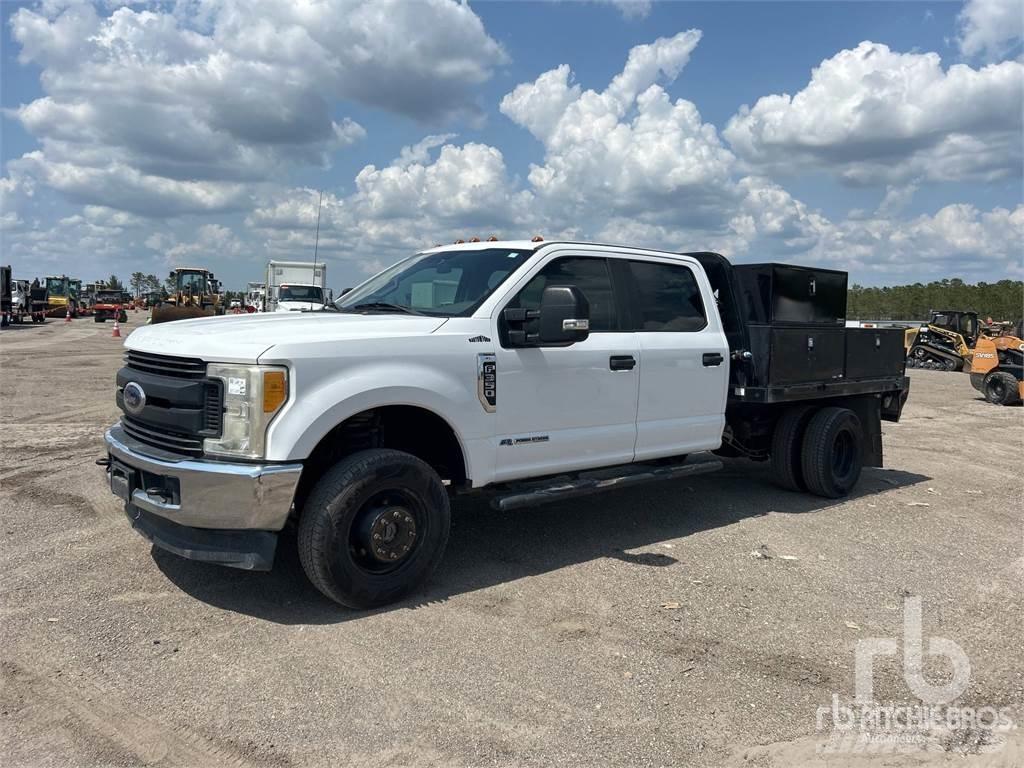 Ford F-350 Flatbed kamyonlar