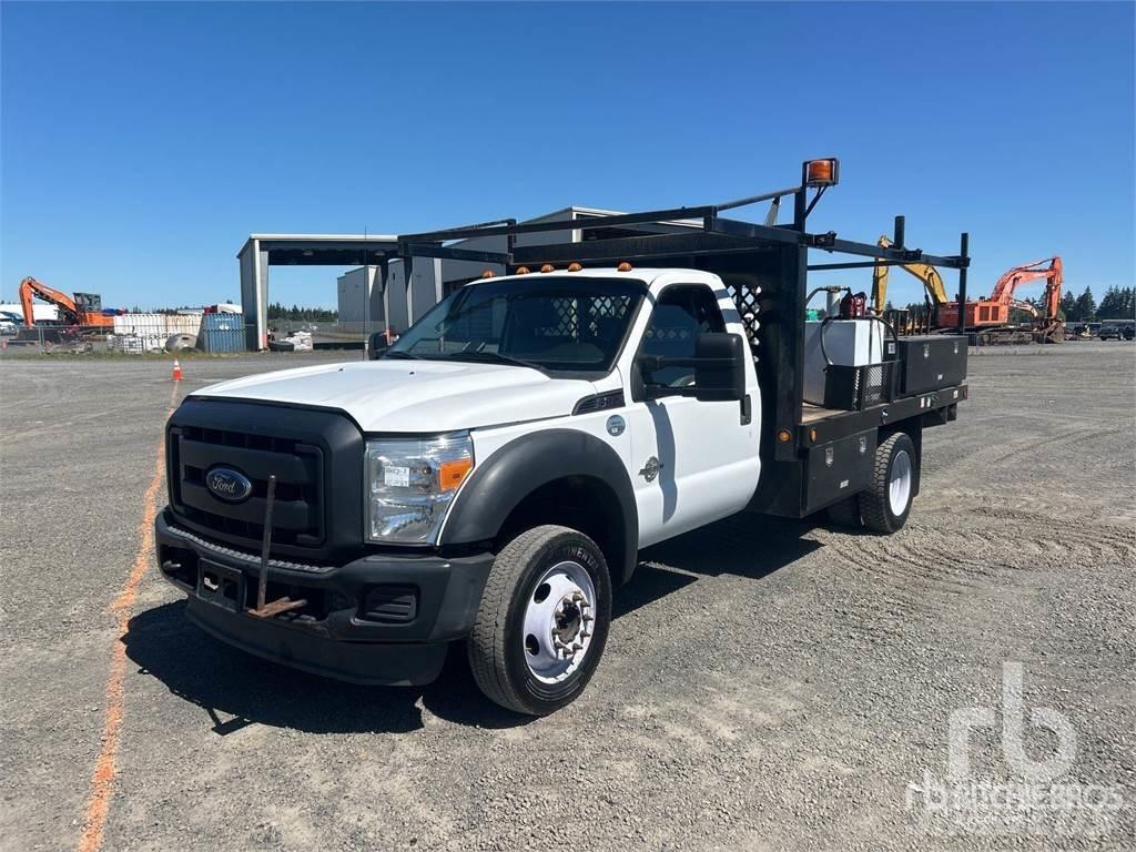 Ford F-550 Flatbed kamyonlar