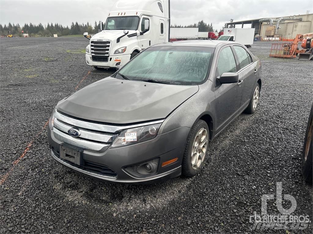 Ford FUSION Otomobiller