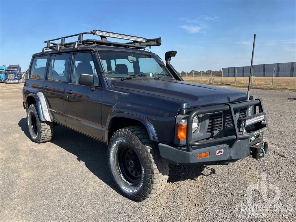 Ford MAVERICK Otomobiller