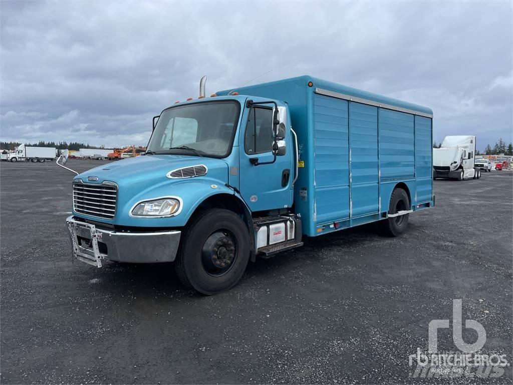Freightliner M2 İçecek kamyonları