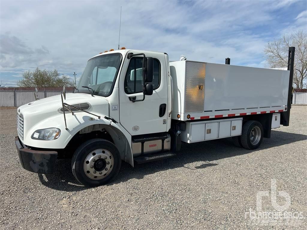 Freightliner M2 Flatbed kamyonlar