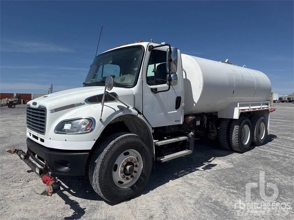 Freightliner M2 Su tankerleri