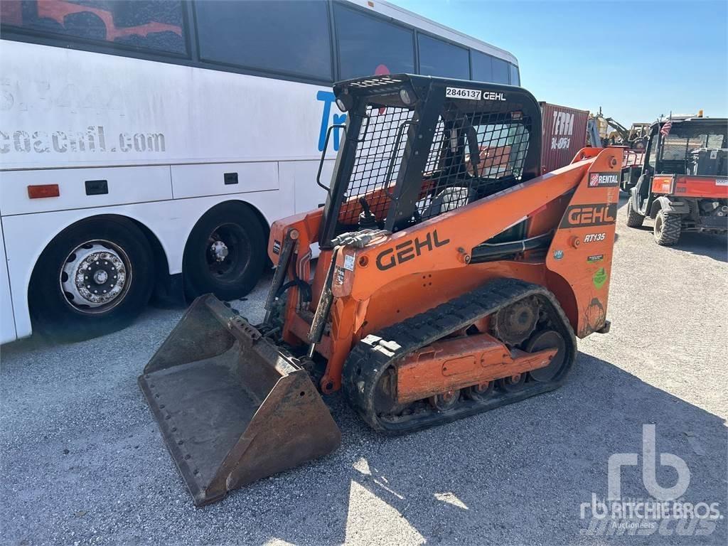 Gehl RT135 Skid steer loderler