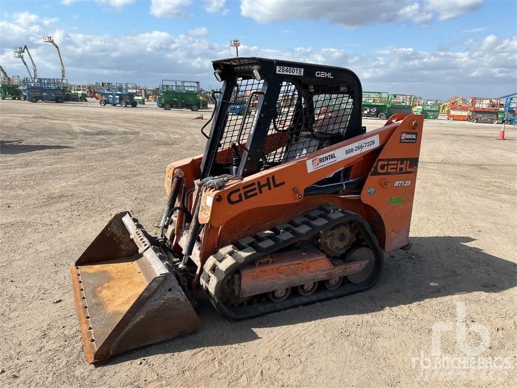 Gehl RT135 Skid steer loderler