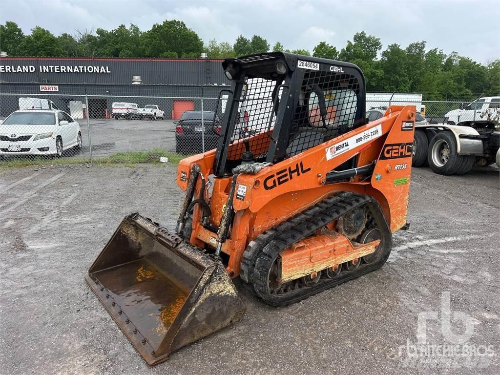 Gehl RT135 Skid steer loderler