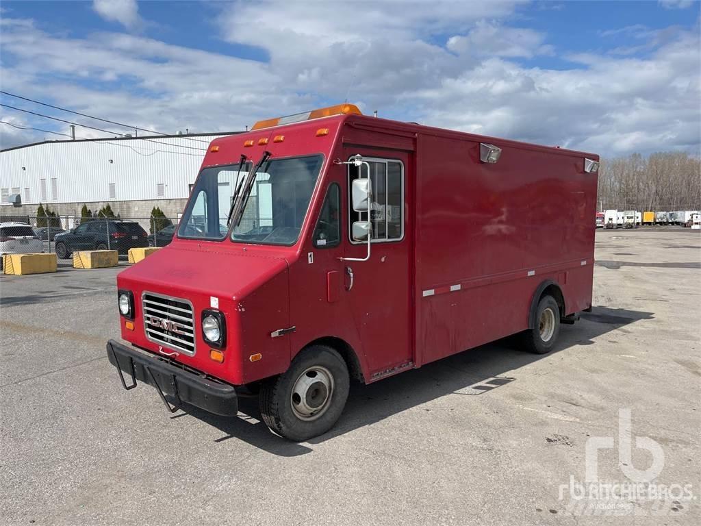 GMC P3500 Panel vanlar
