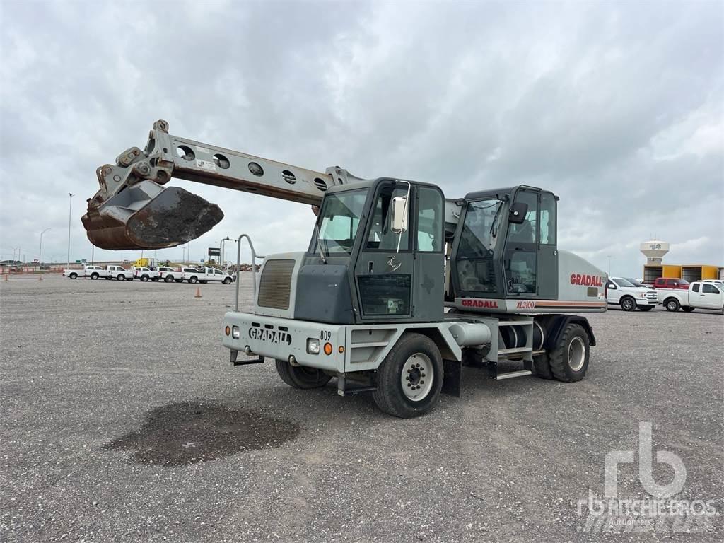 Gradall XL3100 Lastik tekerli ekskavatörler