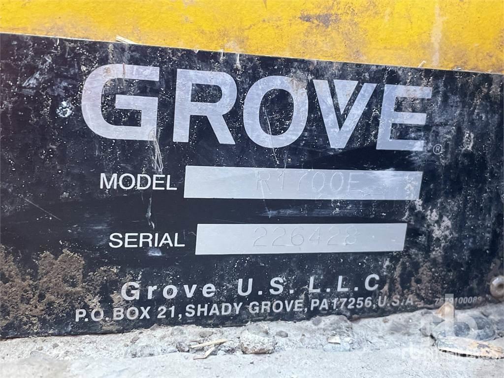 Grove RT700E Arazi Tipi Vinçler (RT)