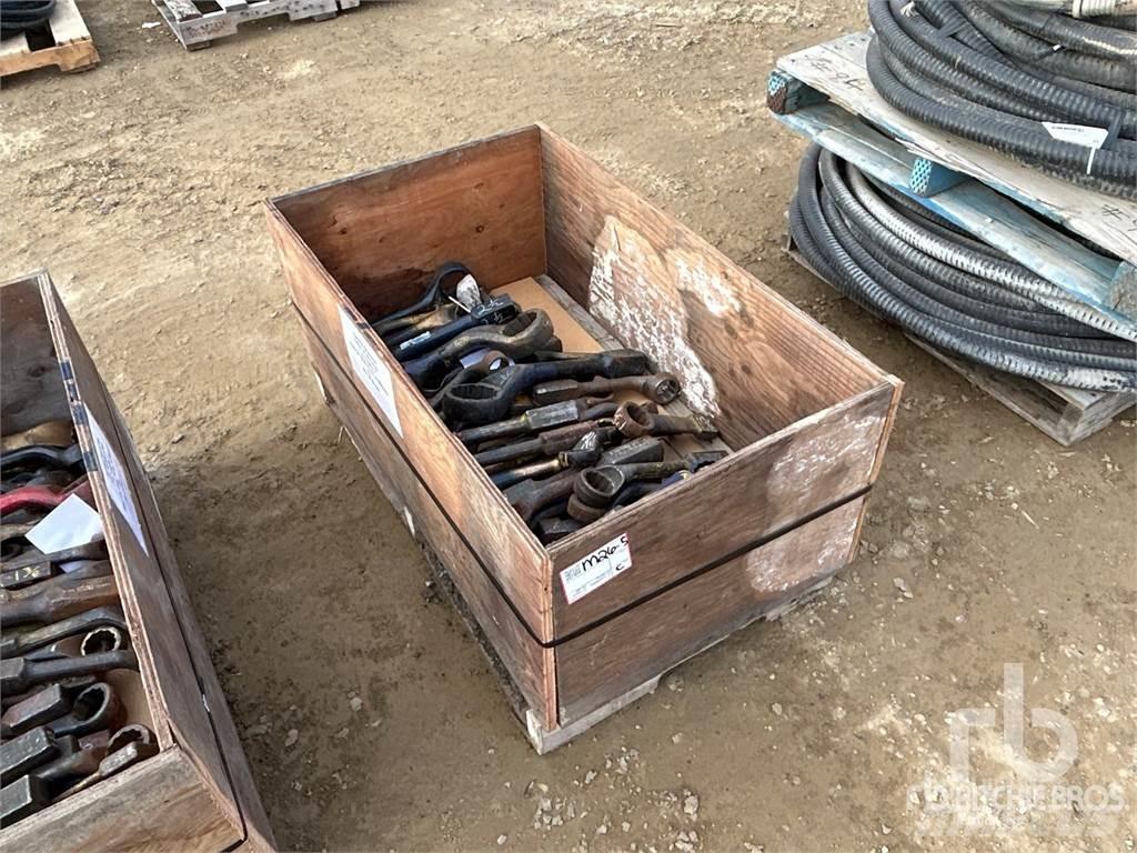 Hammer Wrenches Diger