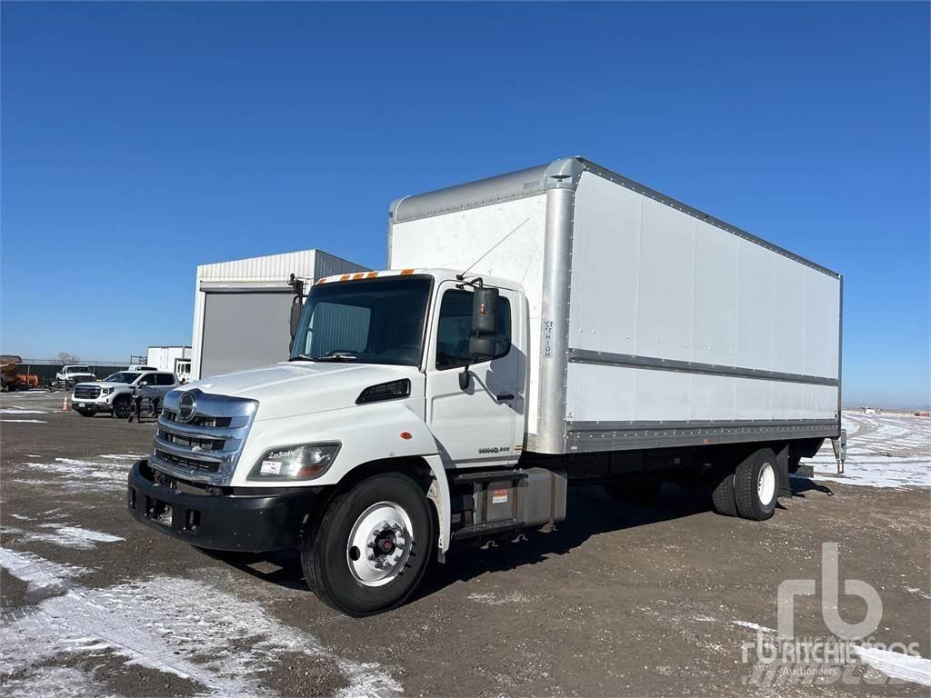 Hino 268 Panel vanlar