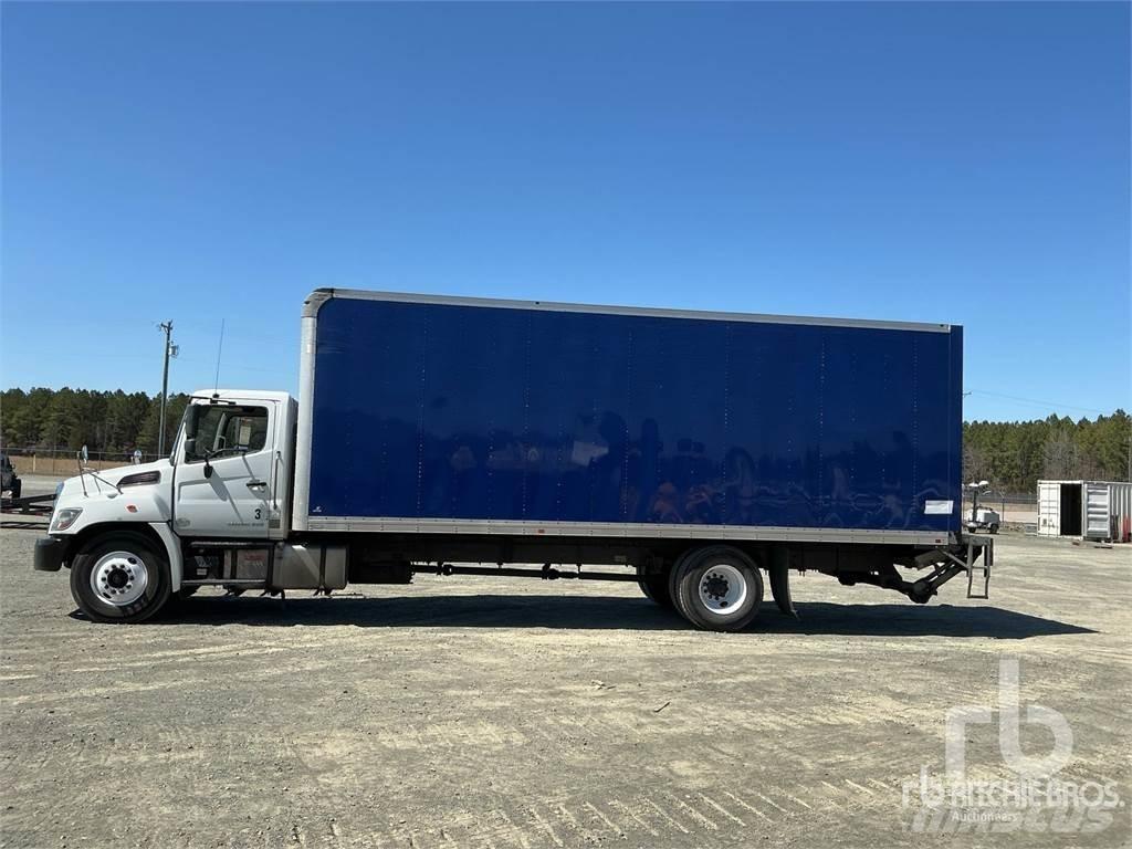 Hino 268 Panel vanlar