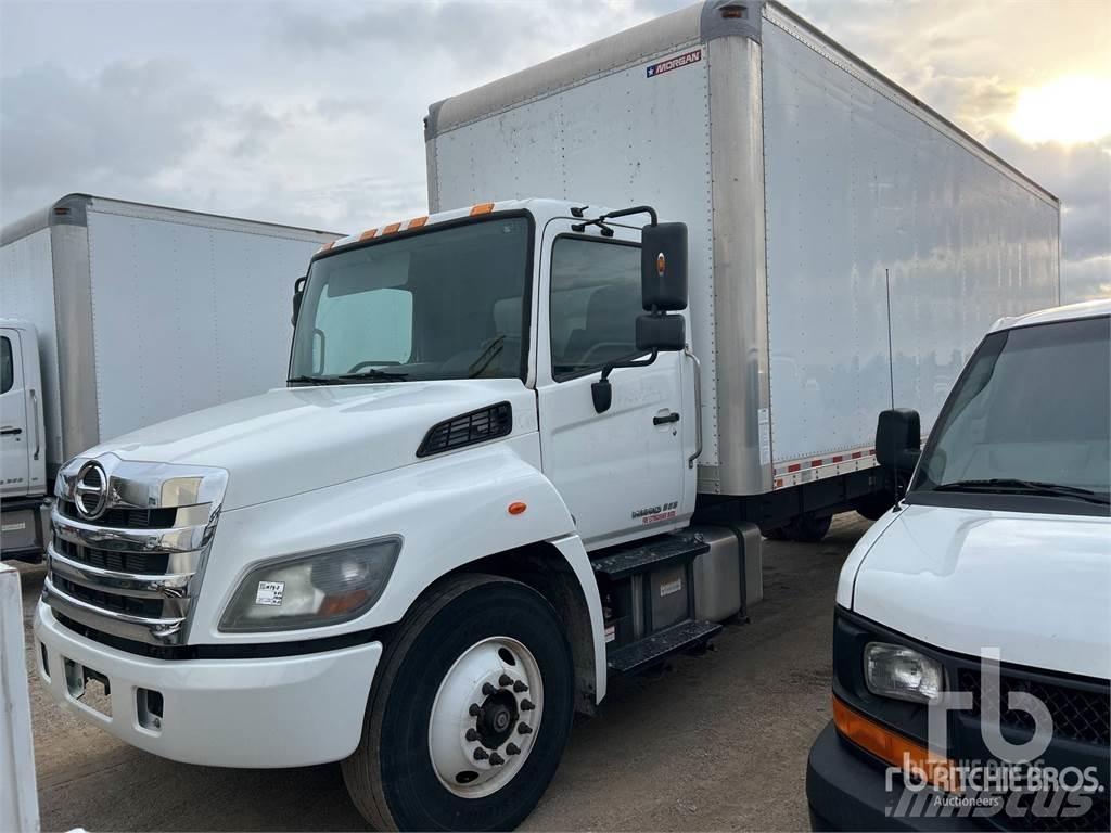 Hino 268 Panel vanlar
