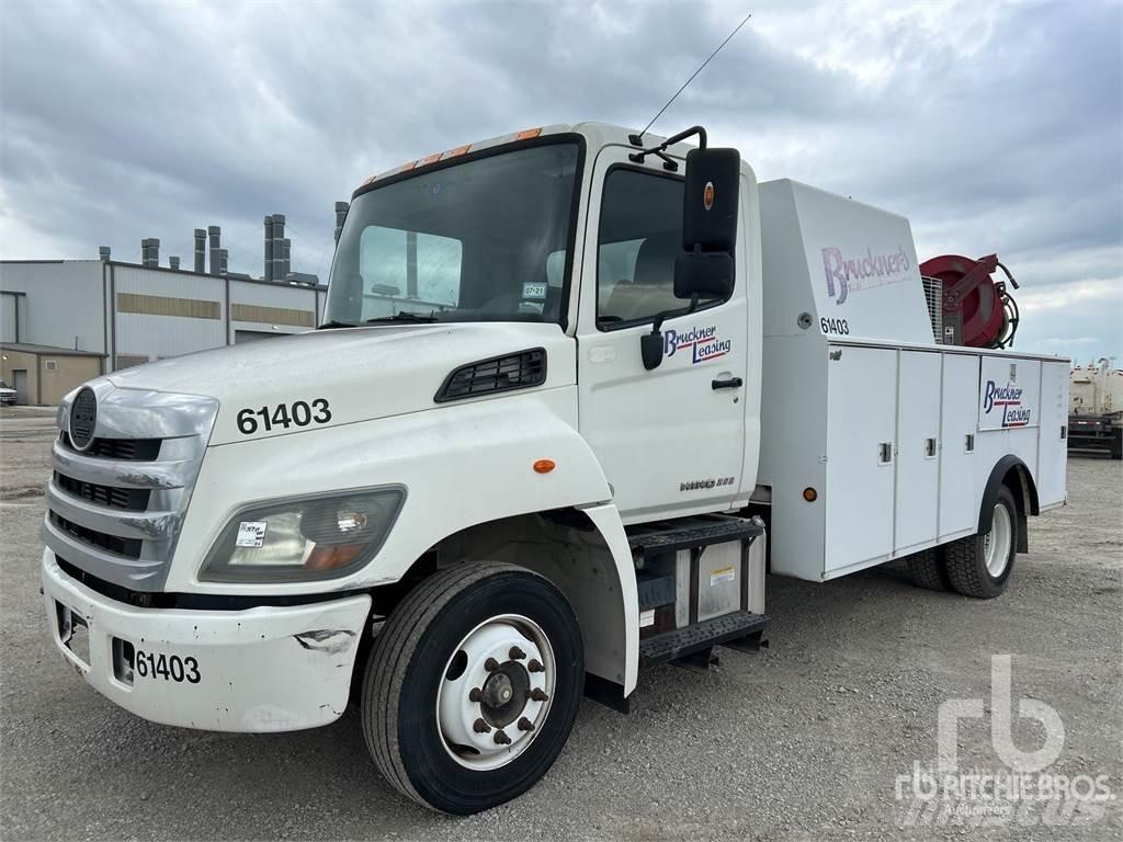Hino 268 Tankerli kamyonlar
