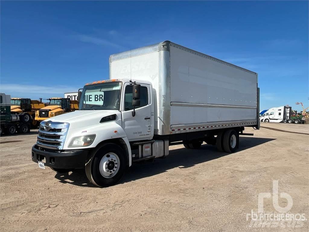 Hino 338 Panel vanlar