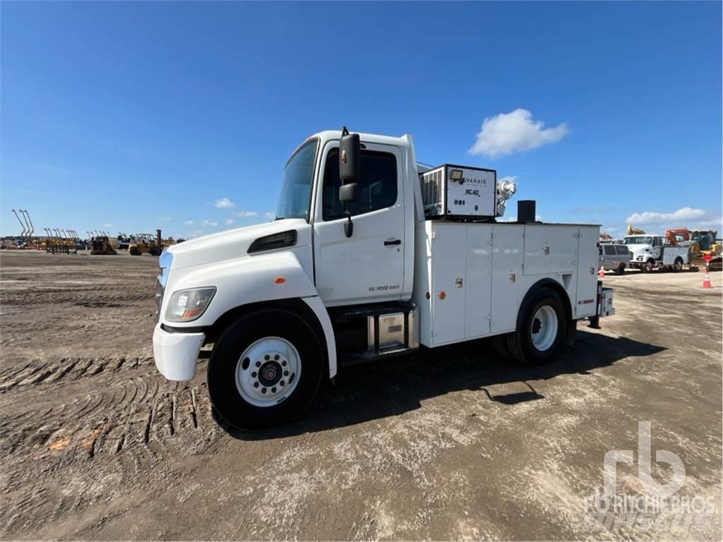 Hino 338 Belediye / genel amaçli araçlar