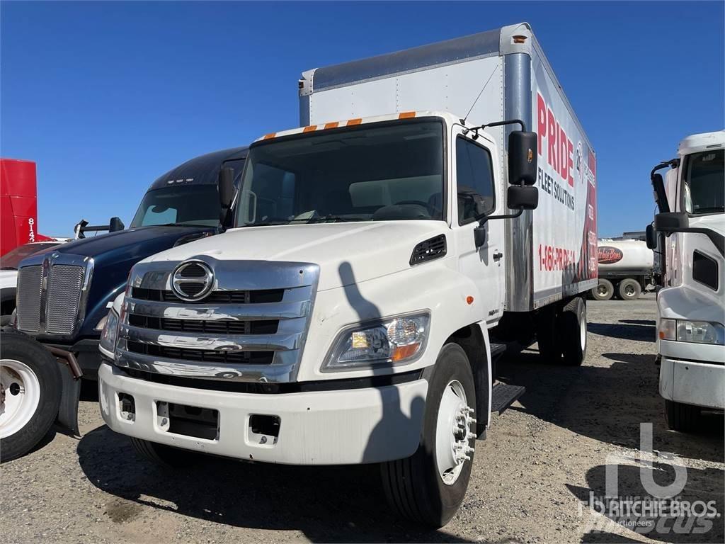Hino 338 Panel vanlar