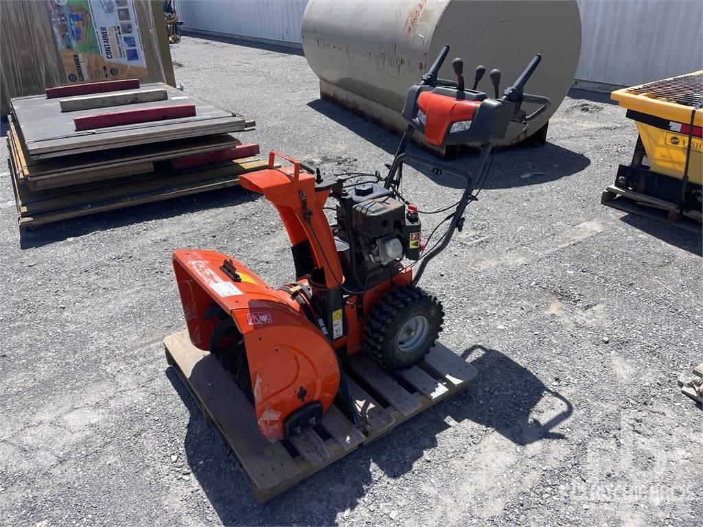 Husqvarna ST224 Kar püskürtücüler
