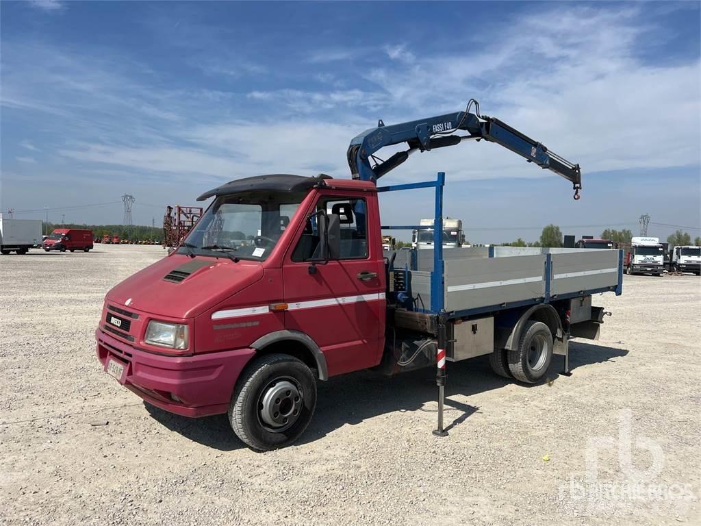 Iveco 59E12 Araç üzeri vinçler