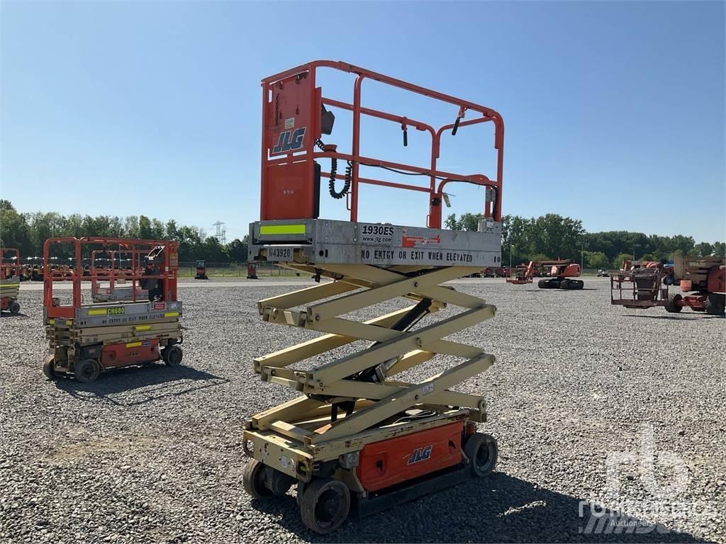 JLG 1930ES Makasli platformlar