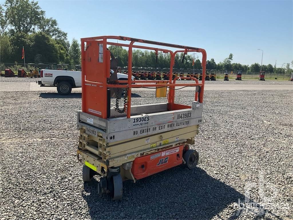 JLG 1930ES Makasli platformlar