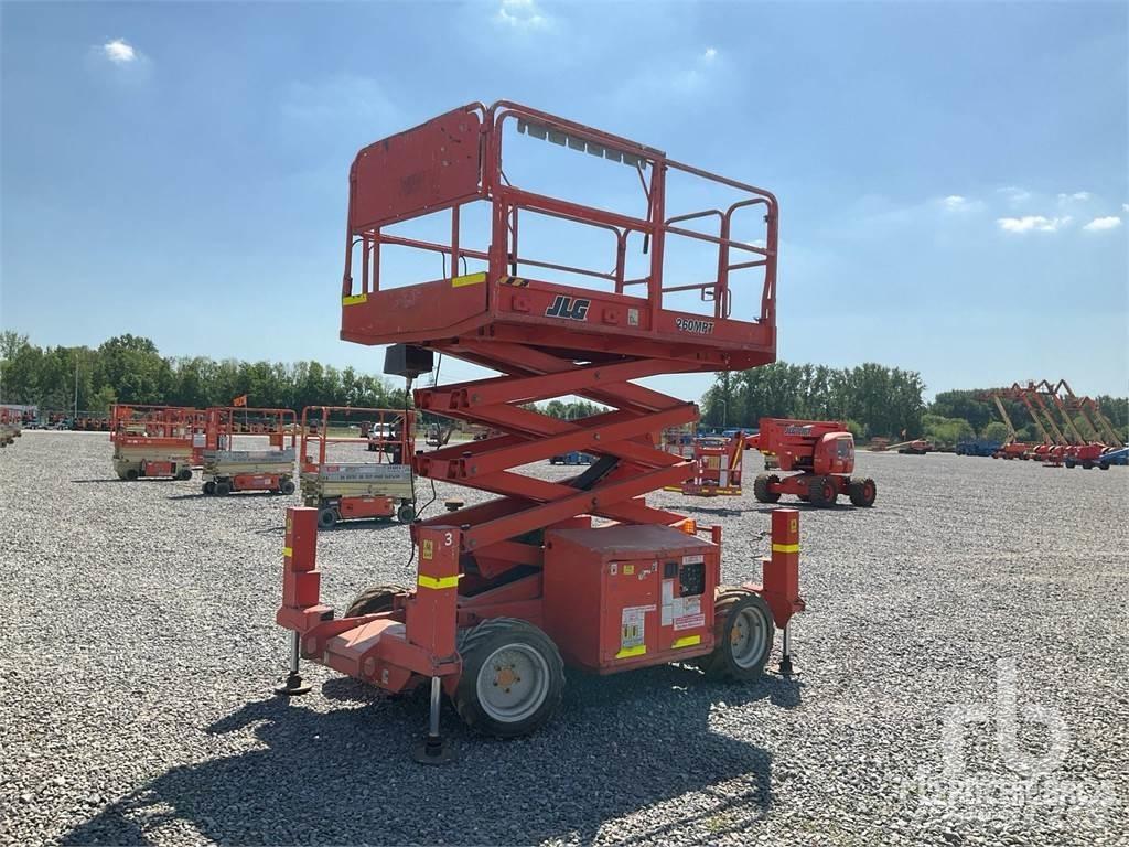 JLG 260MRT Makasli platformlar