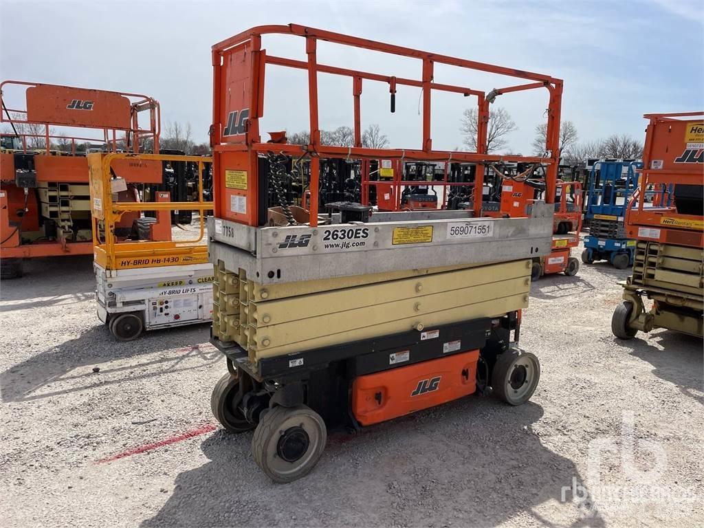 JLG 2630ES Makasli platformlar