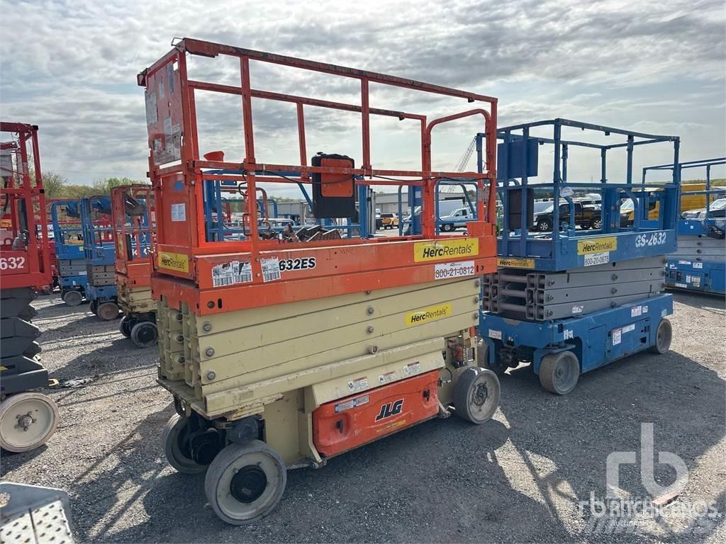 JLG 2632ES Makasli platformlar