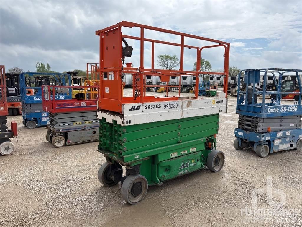 JLG 2632ES Makasli platformlar