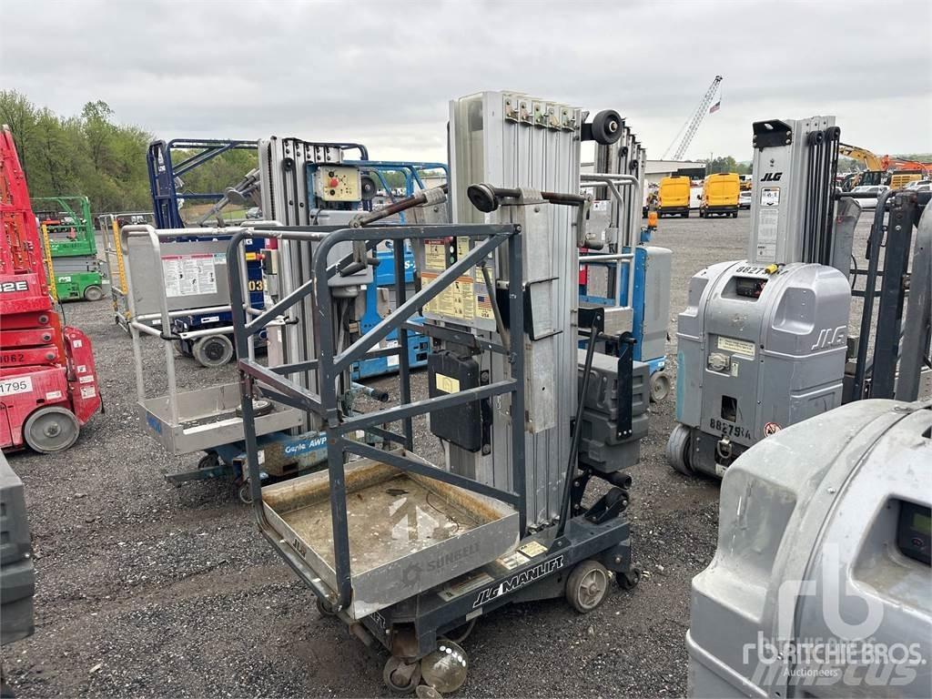 JLG 30AM Körüklü personel platformları