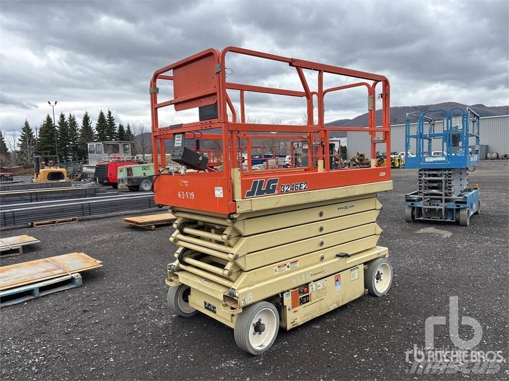 JLG 3246E2 Makasli platformlar