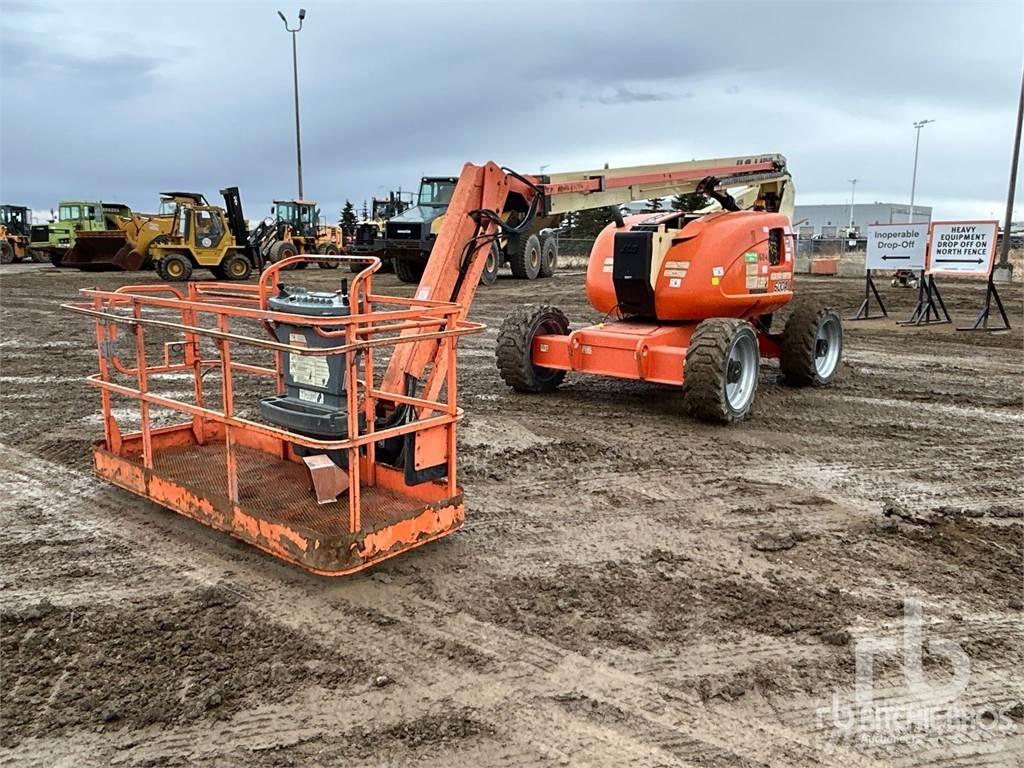 JLG 600AJ Körüklü personel platformları