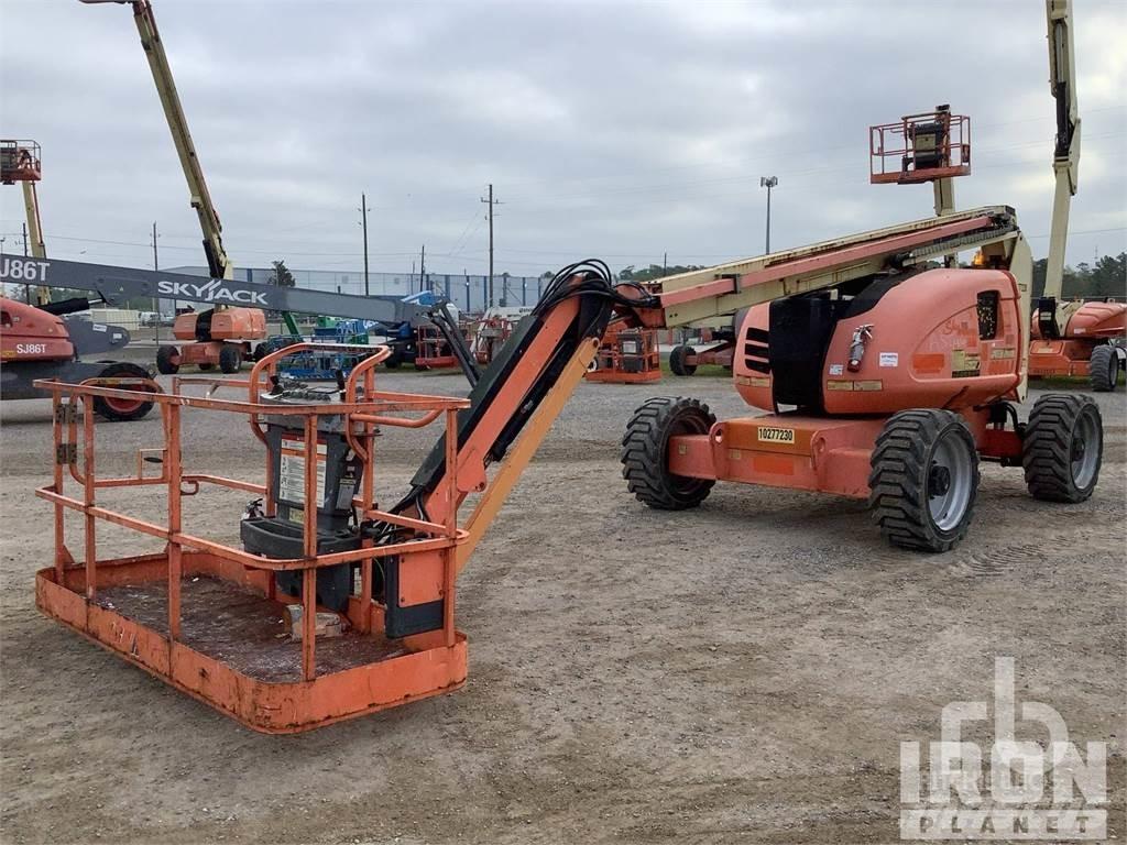 JLG 600AJ Körüklü personel platformları