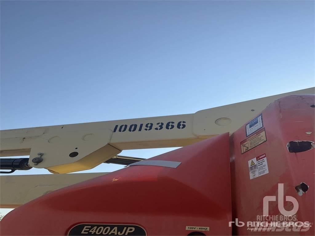 JLG E400AJPN Körüklü personel platformları