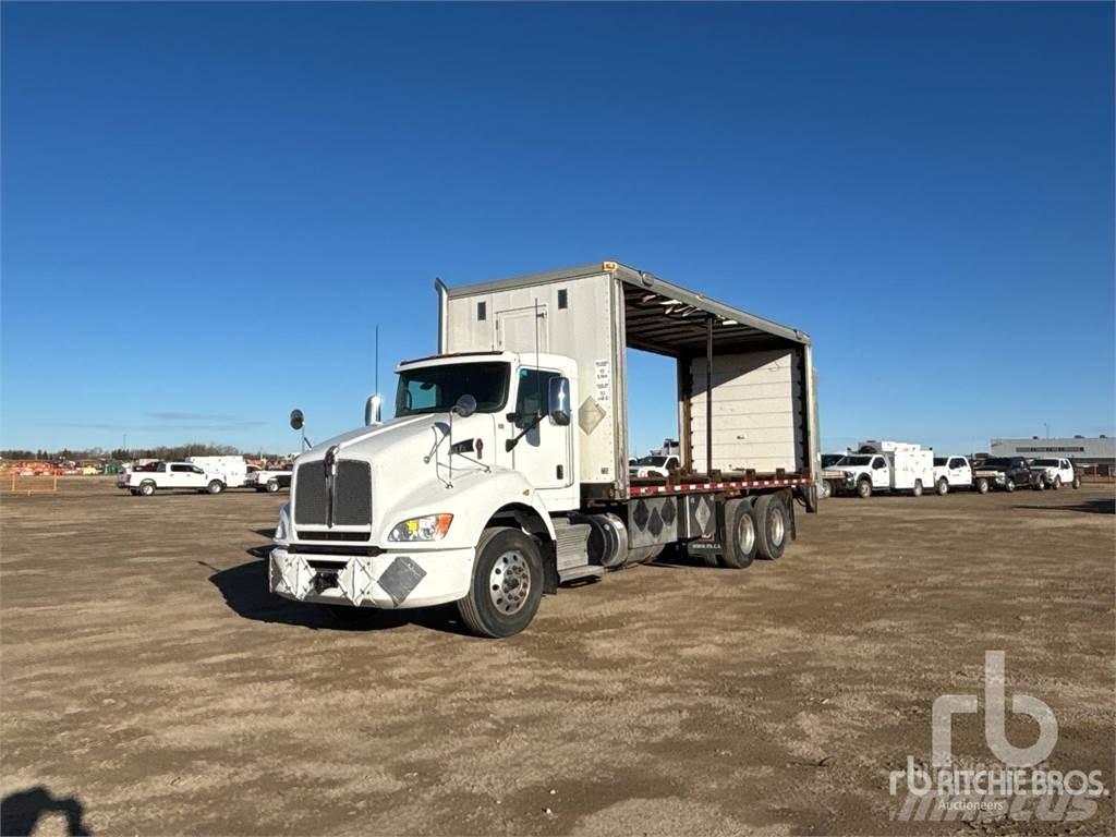Kenworth T400 Kayar tenteli kamyonlar