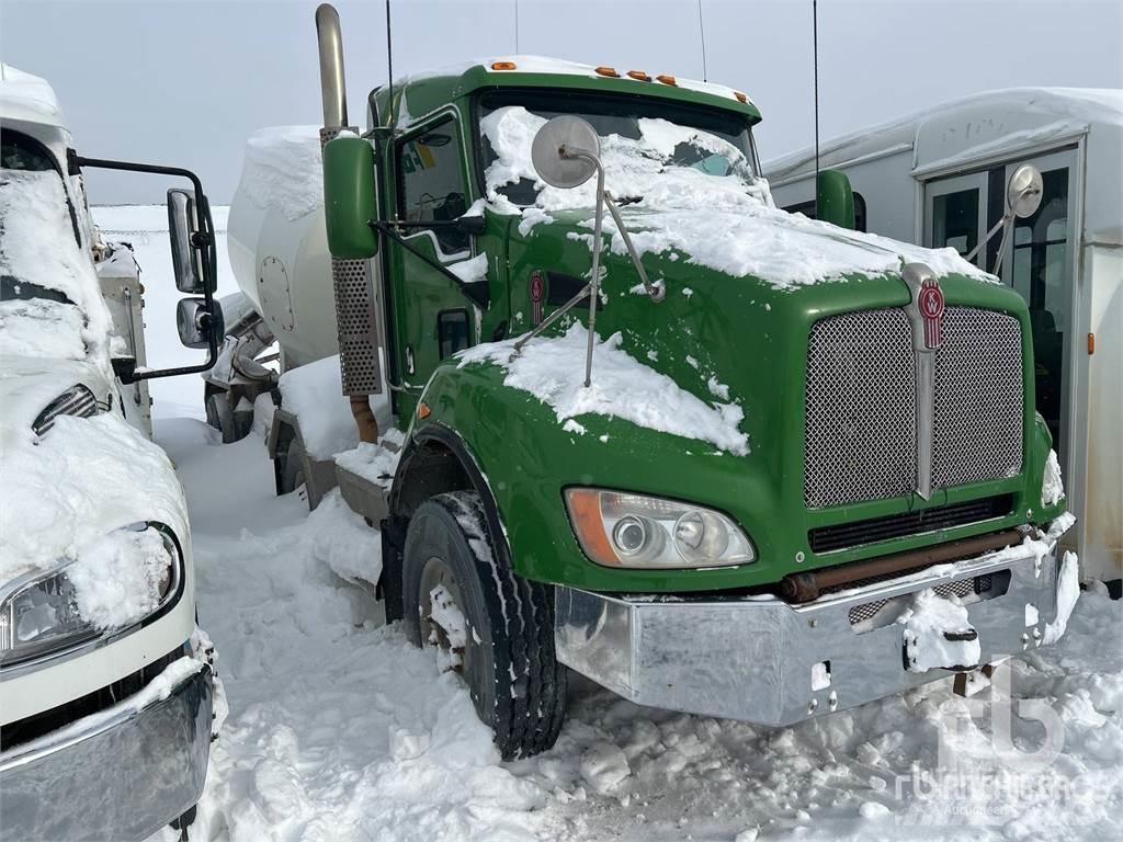 Kenworth T440 Transmikserler